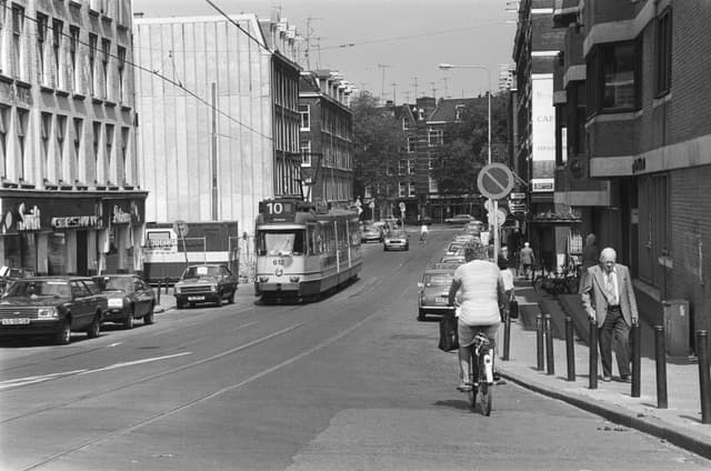 vanlimburgstirumstraat
